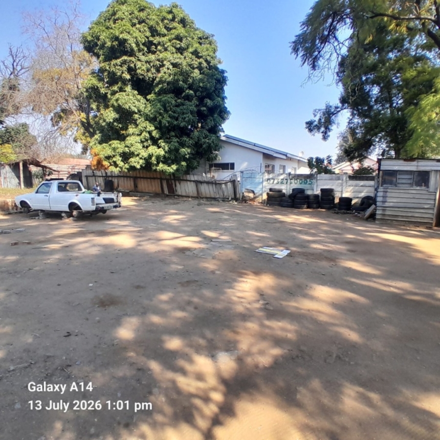 0 Bedroom Property for Sale in Oos Einde North West